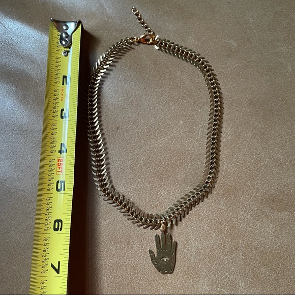 Fishbone chain hamsa pendant charm choker necklace - Picture 5 of 8